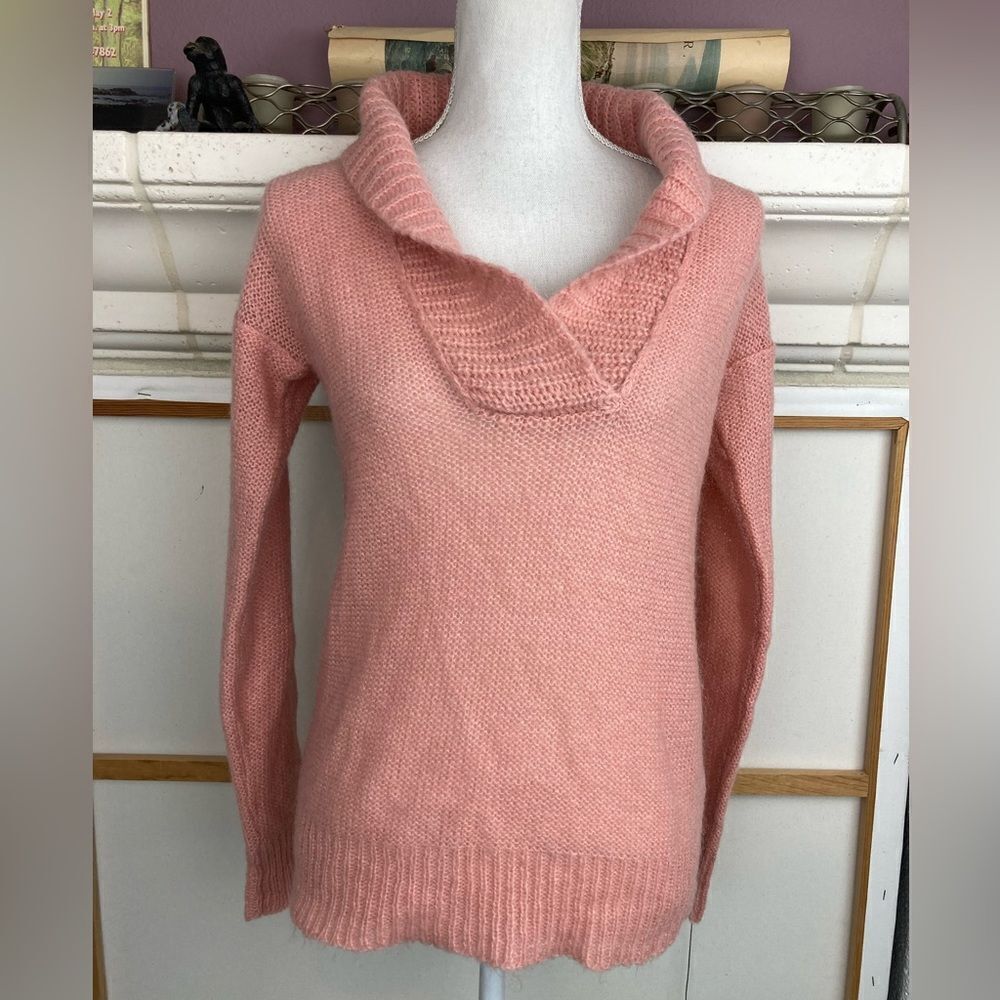 J.Crew oversized feminine shawl neck snuggly pink sweater 💕more like M - Picture 2 of 8